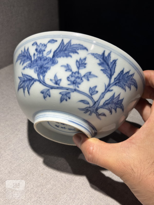 明成化 青花花卉碗一对 - 图20